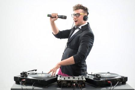 Mixing Music and Magic: Experience the Best Las Vegas Event DJs